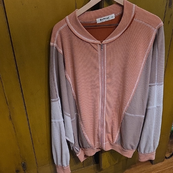 Three Birds Nest Oversize Zip Up - Picture 1 of 8